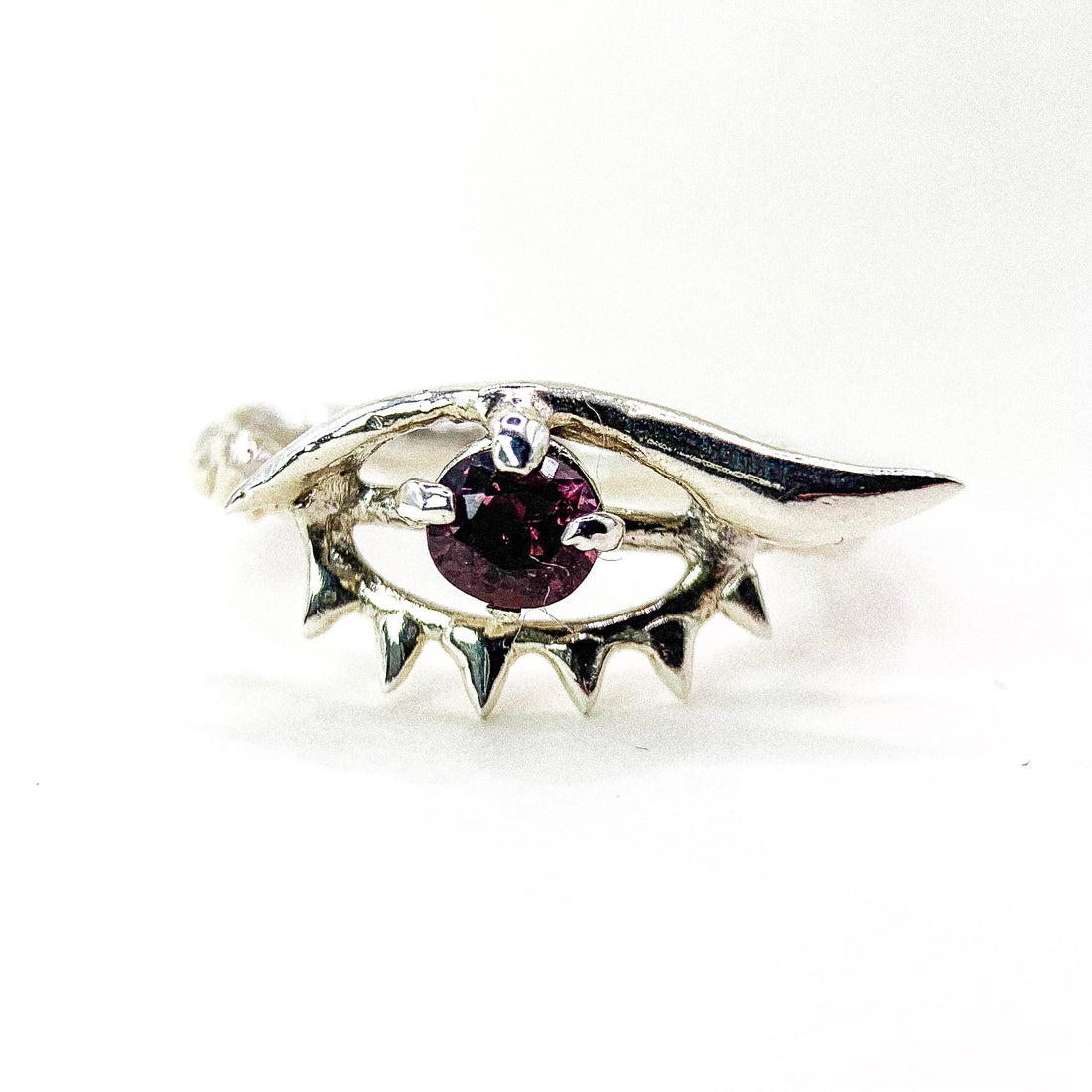 Eye Amethyst Spike Silver Ring