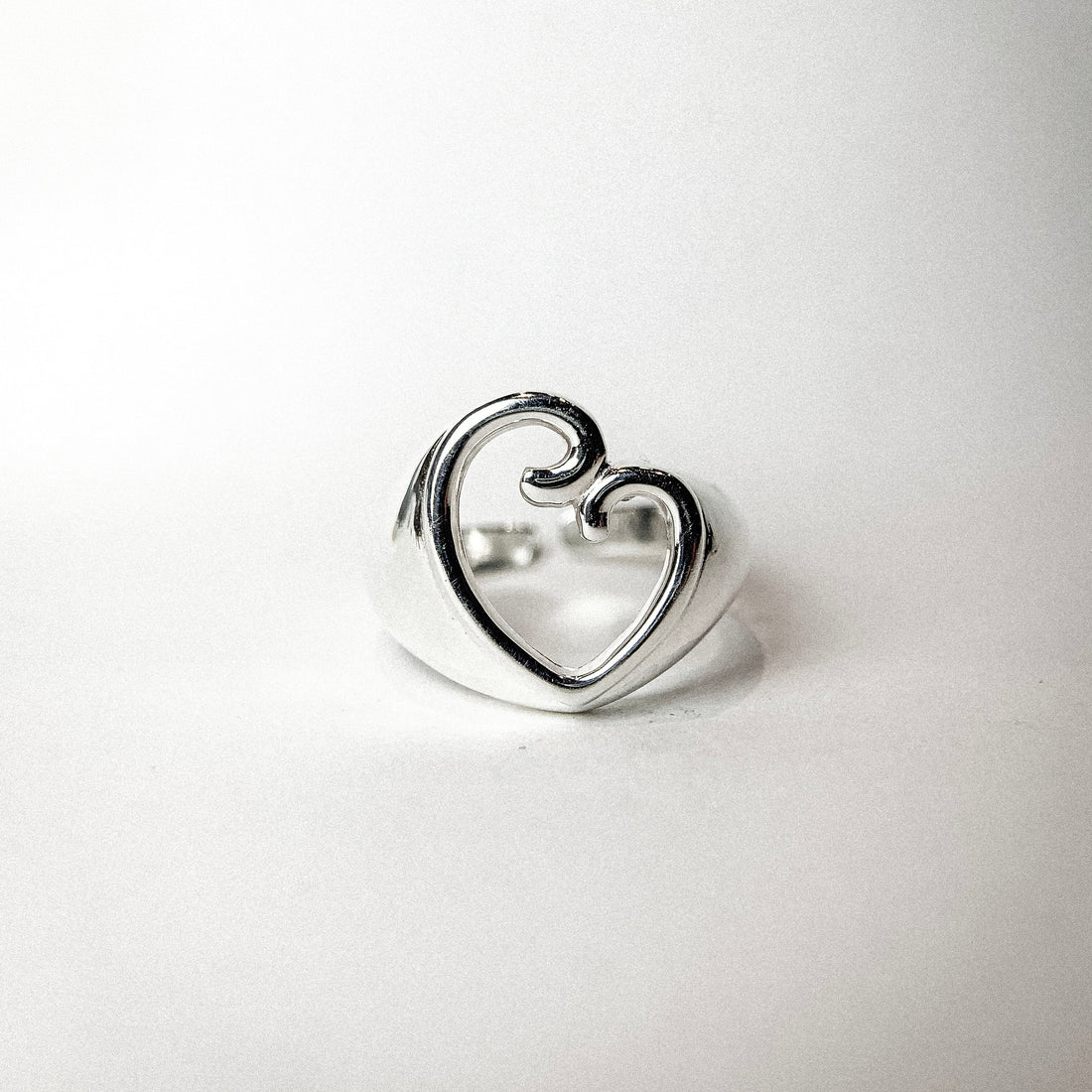 Hollow Curve Heart Silver Ring