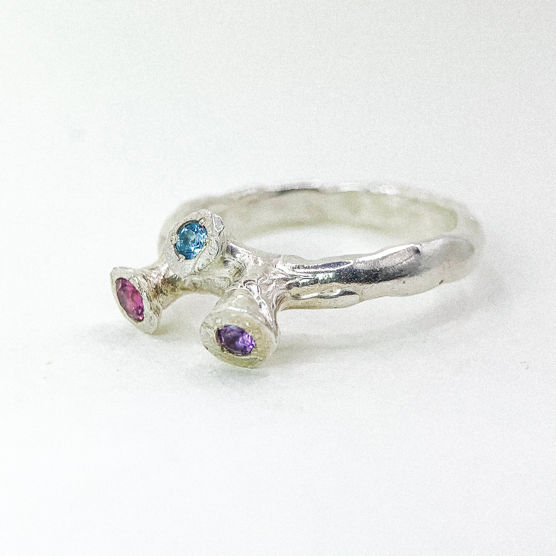 Trinity Orbit Silver Ring — detail view