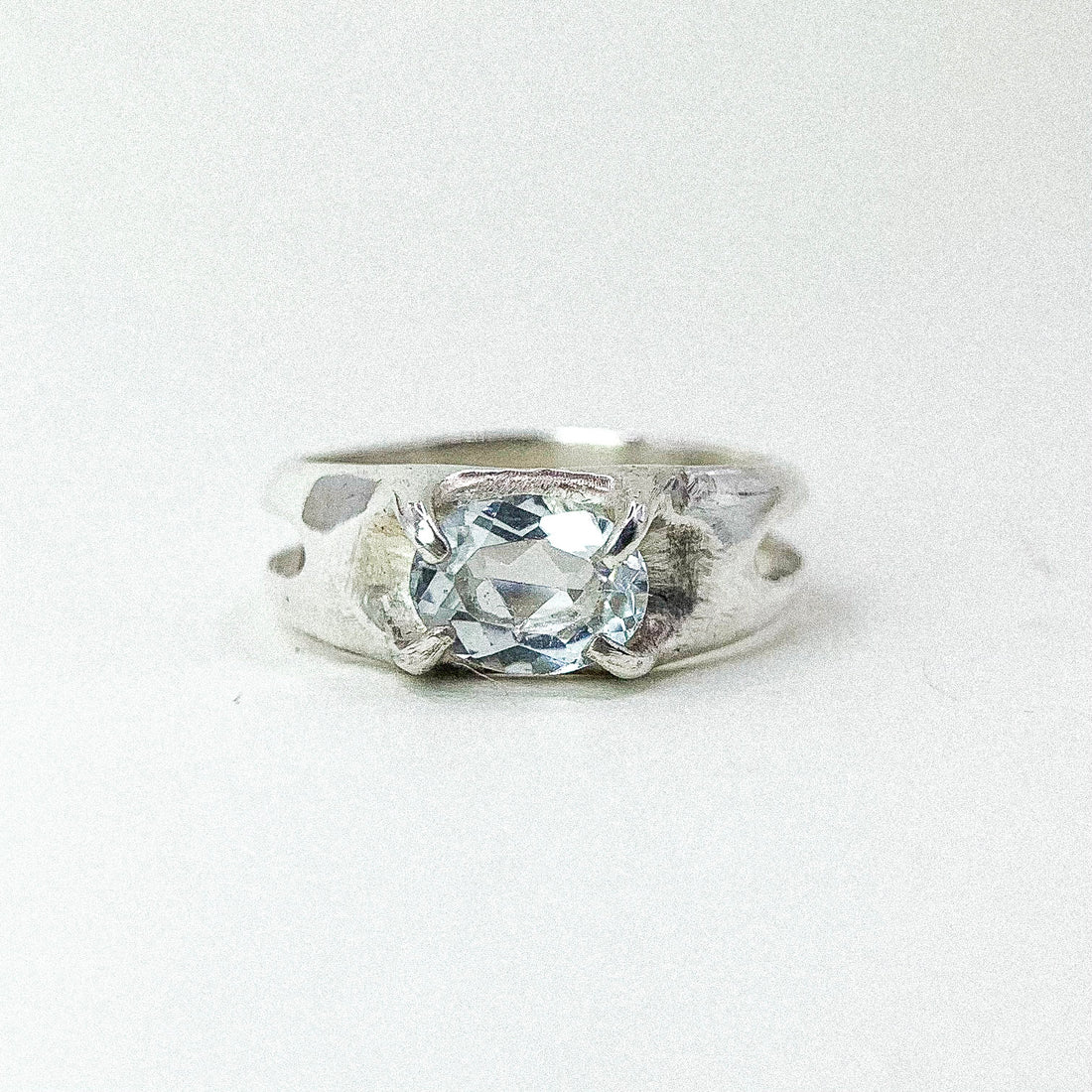 Quartz Four Claw Silver Ring