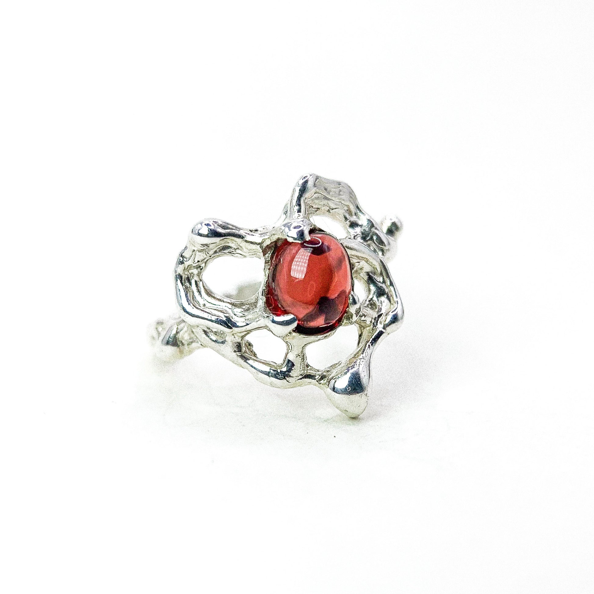Garnet Heart Silver Ring — detail view