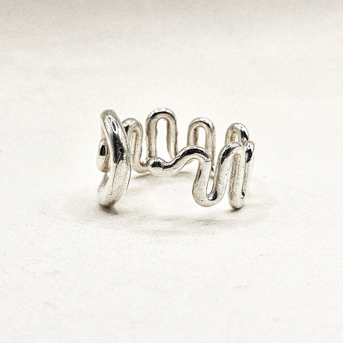 Circle Twisting Silver Ring