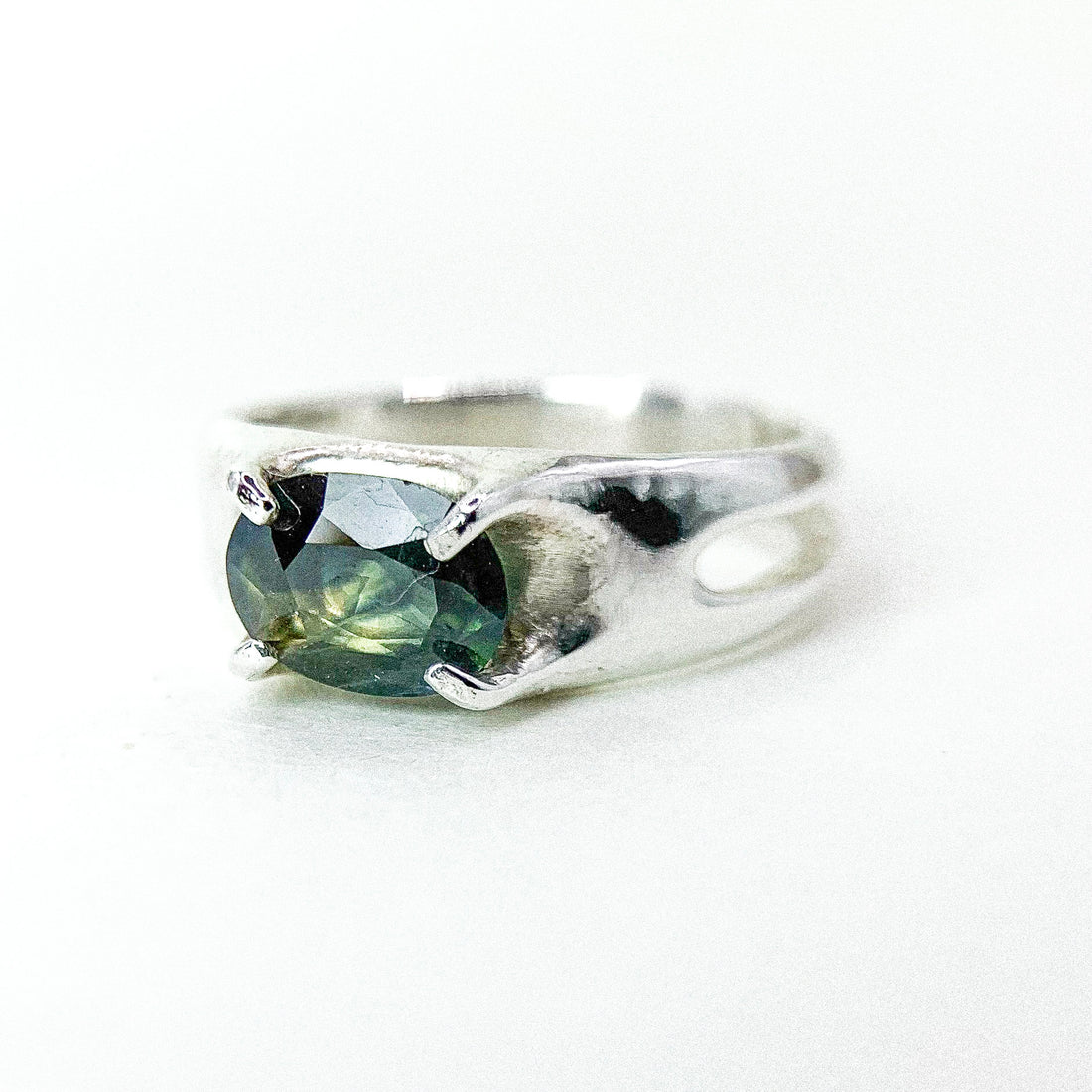 Green Tourmaline Four Claw Silver Ring