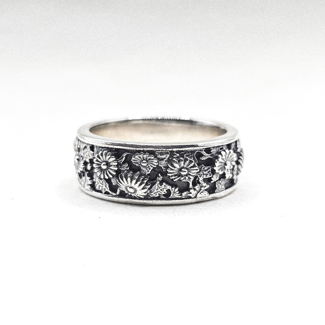 Sunflower Band Silver Ring