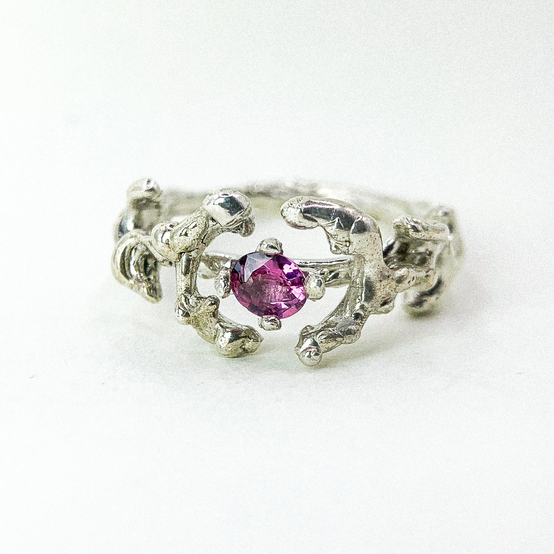 Garnet Crest Silver Ring