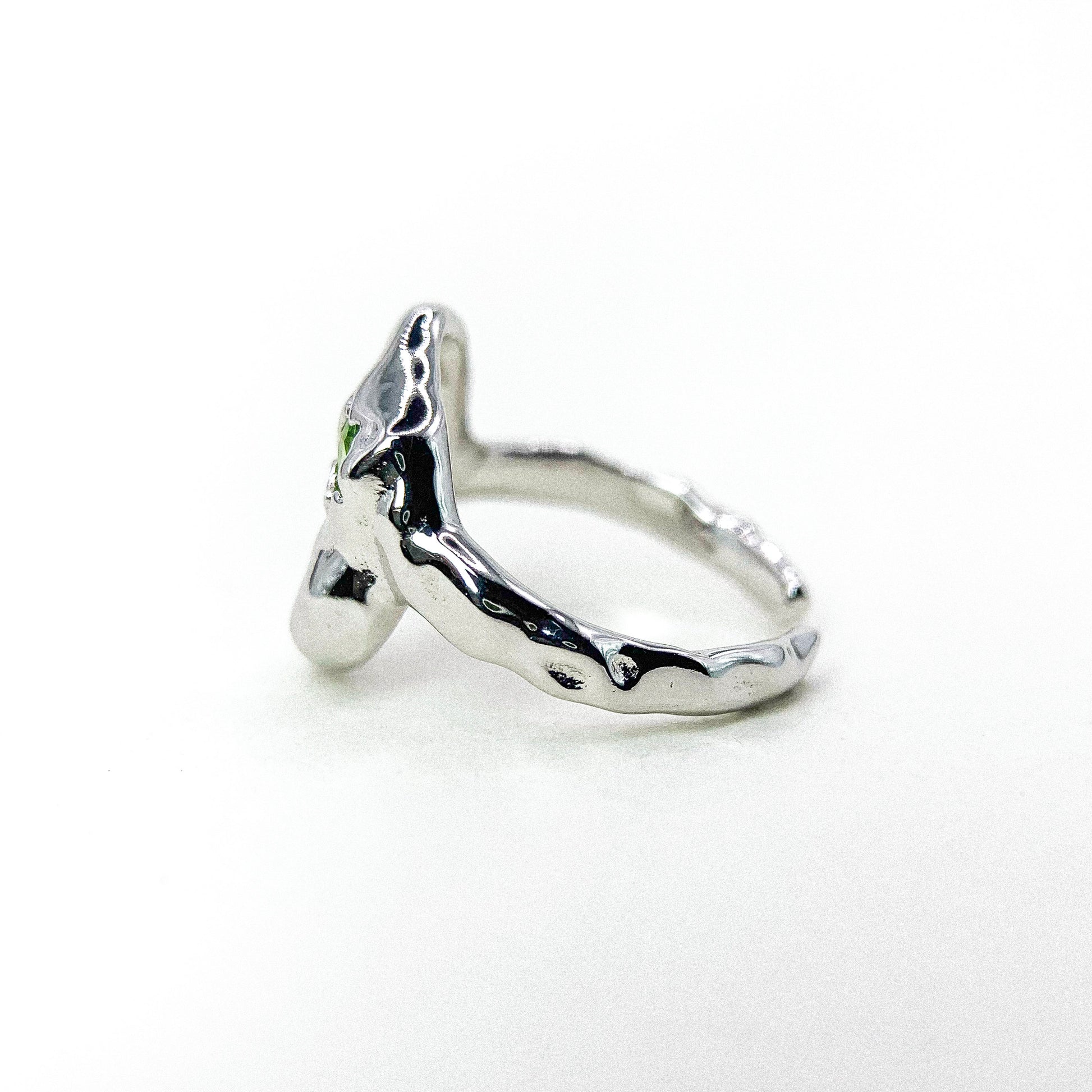 Peridot Open Silver Ring — detail view