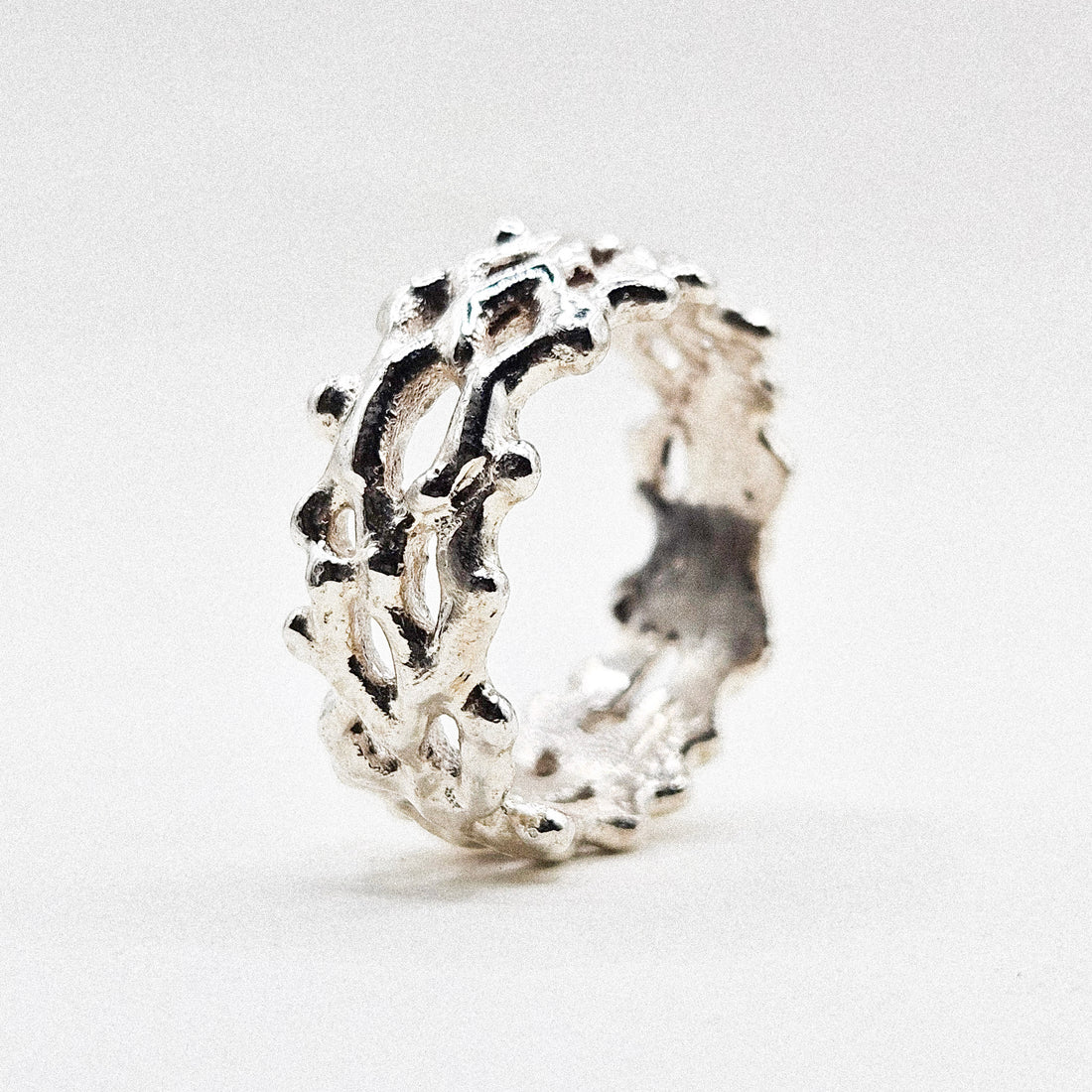 Coral Reef Band Silver Ring