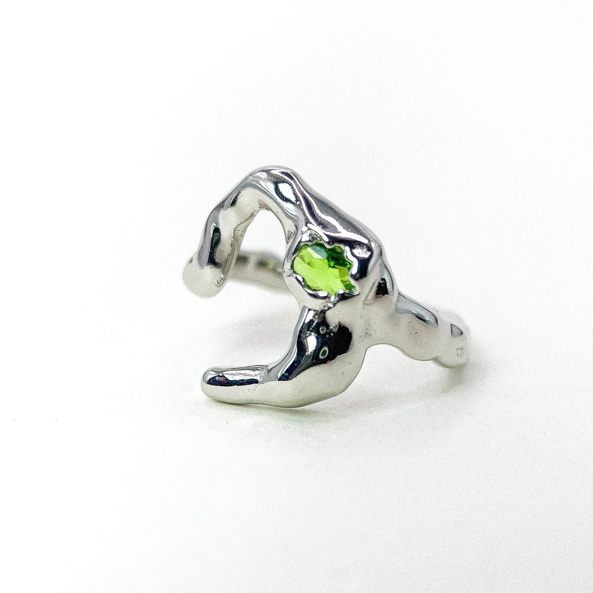 Peridot Open Silver Ring — detail view