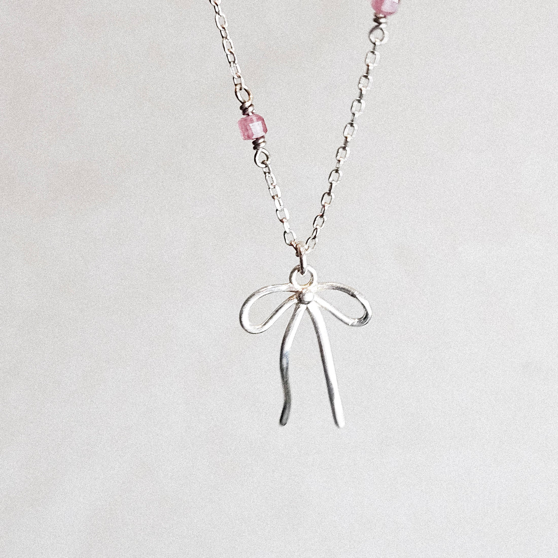 Bow Toumaline Pink Necklace Silver