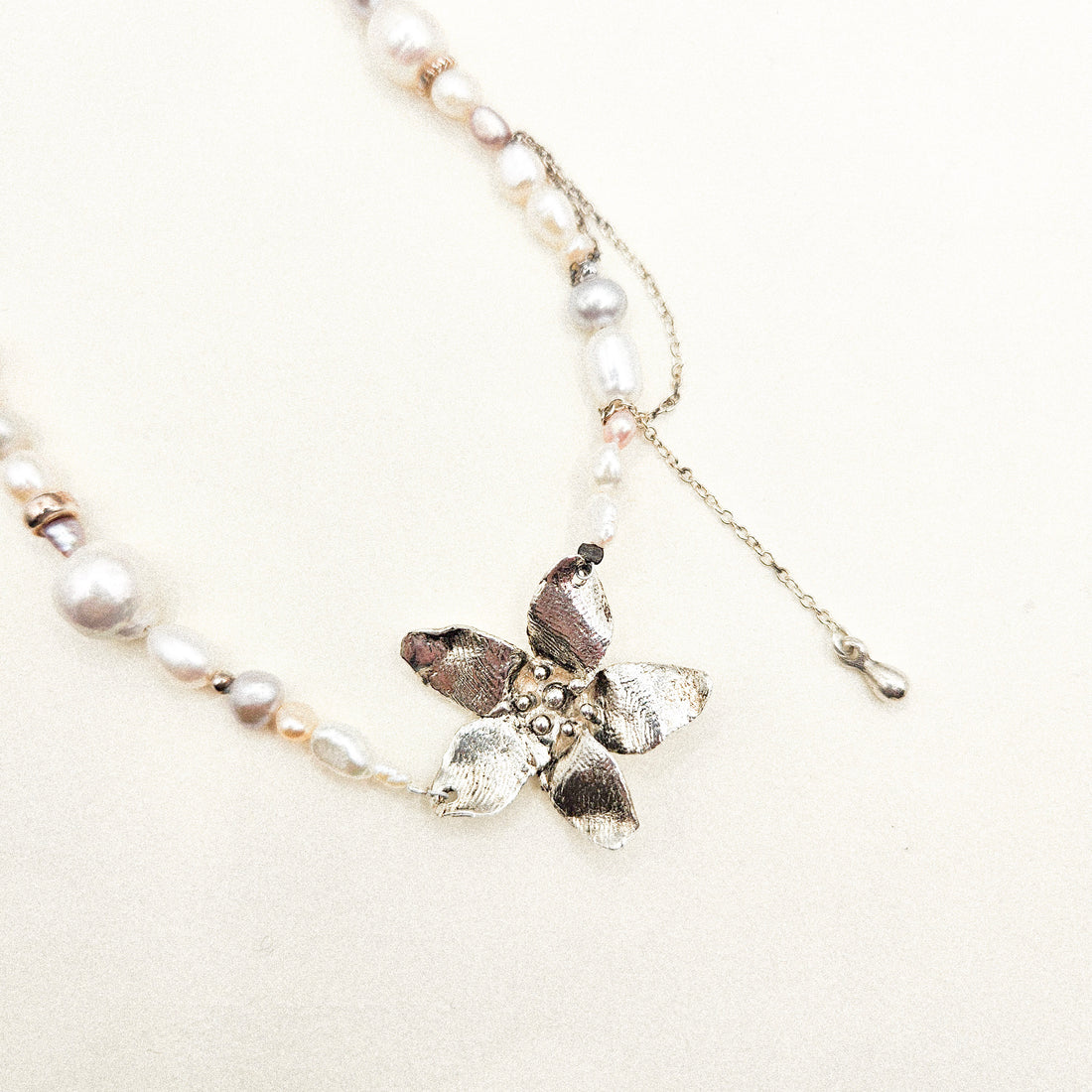 Big Flower Multi Pearl Silver Necklace