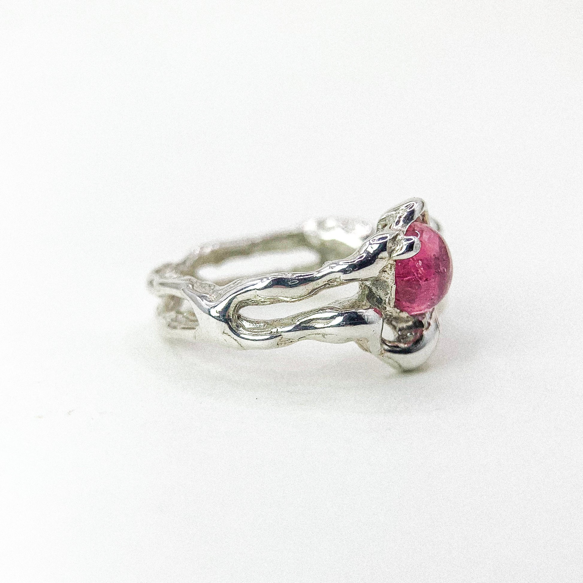 Pink Tourmaline Silver Ring — detail view