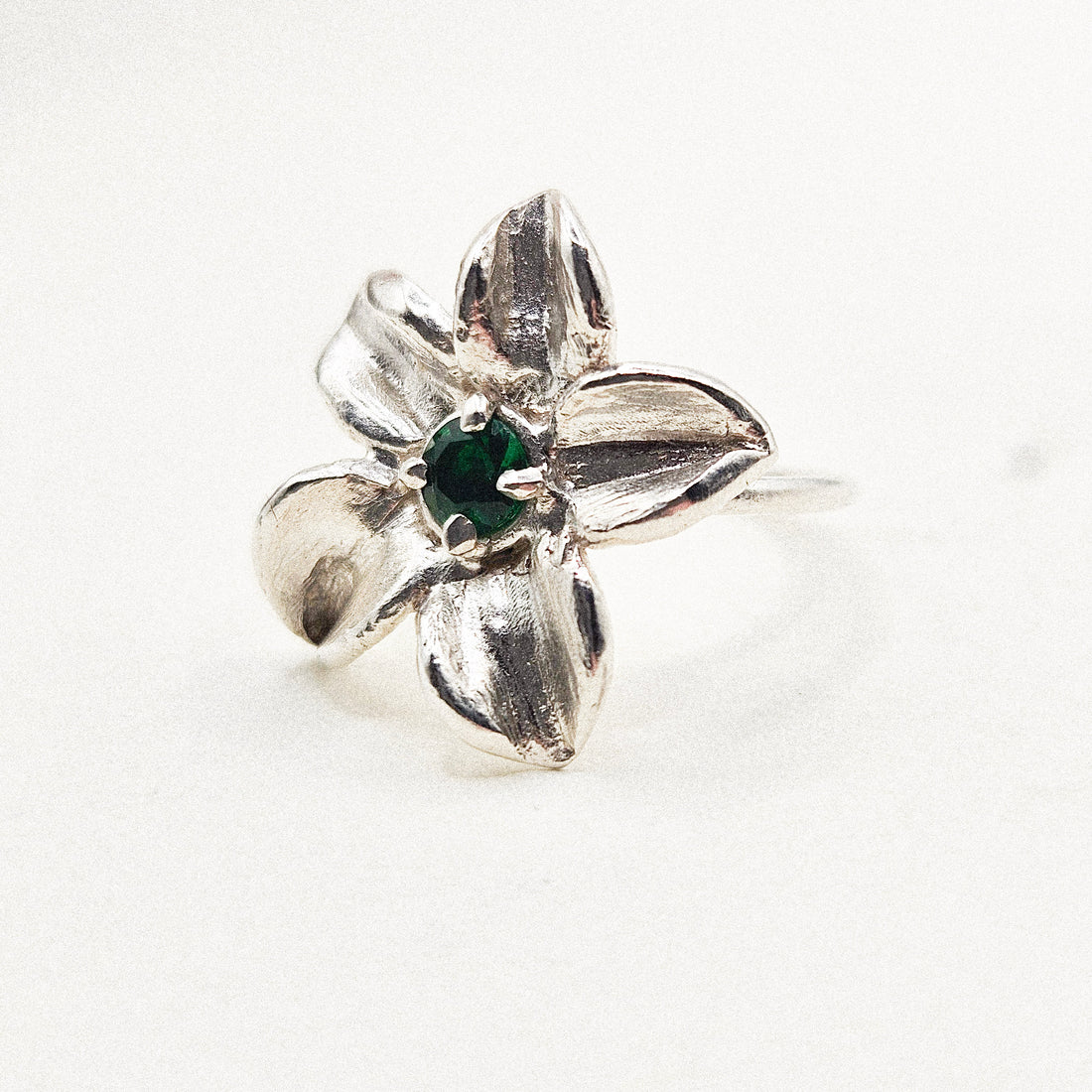 Green Cubic Zirconia FLower Silver Ring