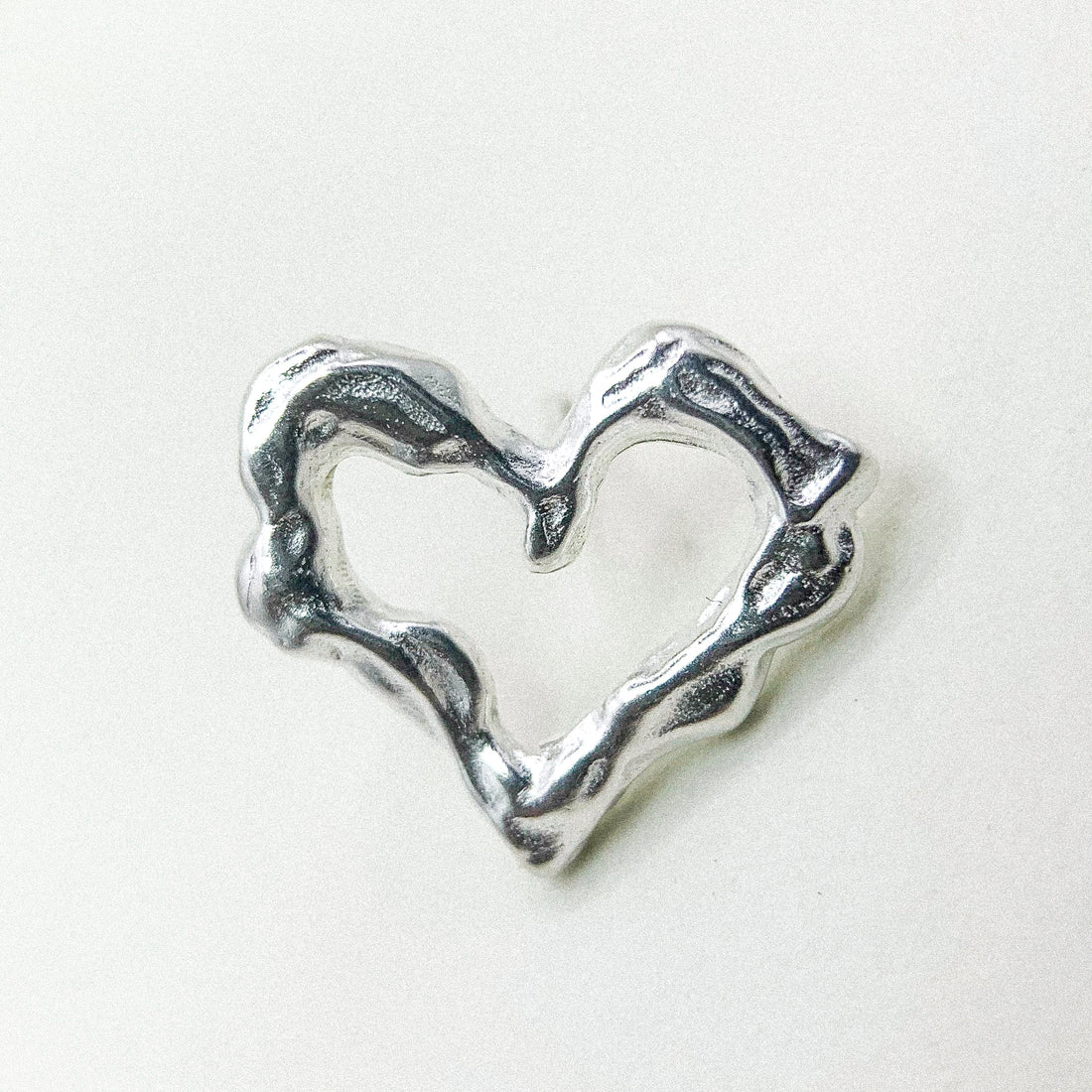 Big Heart Silver Es Ear Stud