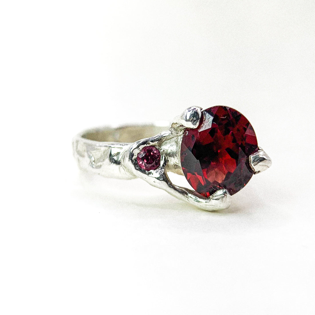Big Garnet Silver Ring