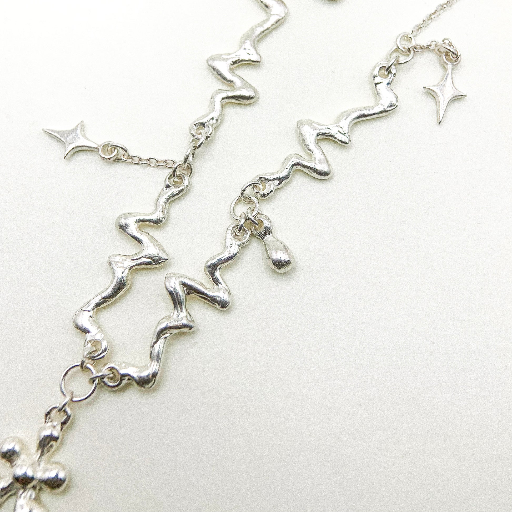 Flower Bubble Silver Necklace — detail view