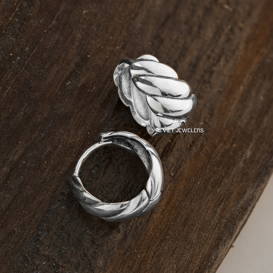 Croissant Ear Hoop