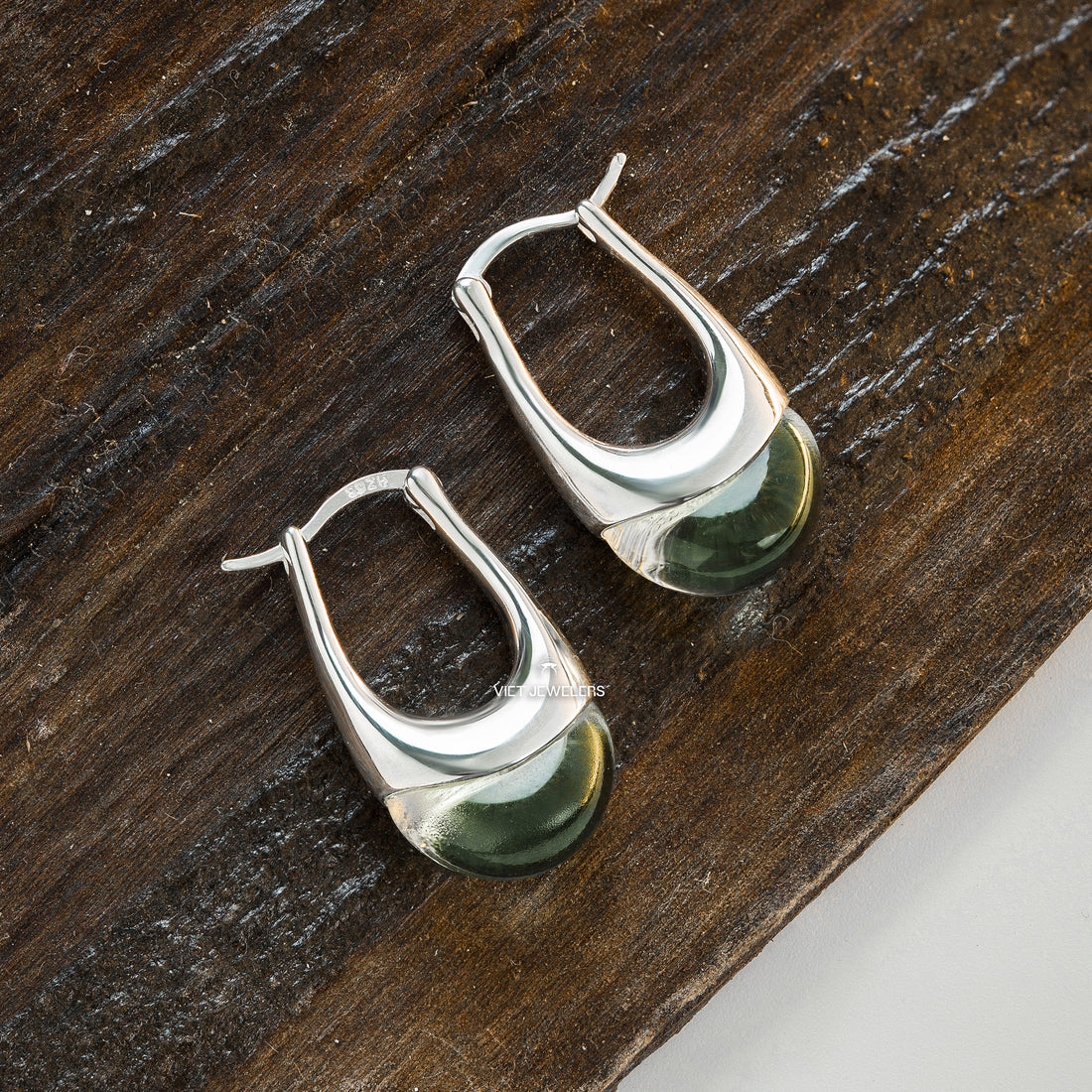 Oval Glass Bottom Ear Hoop