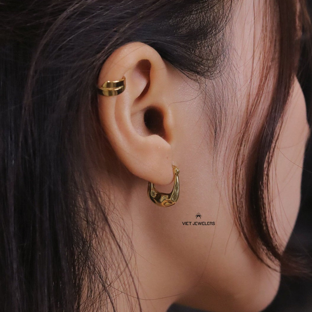 Square Textured Ear Hoop