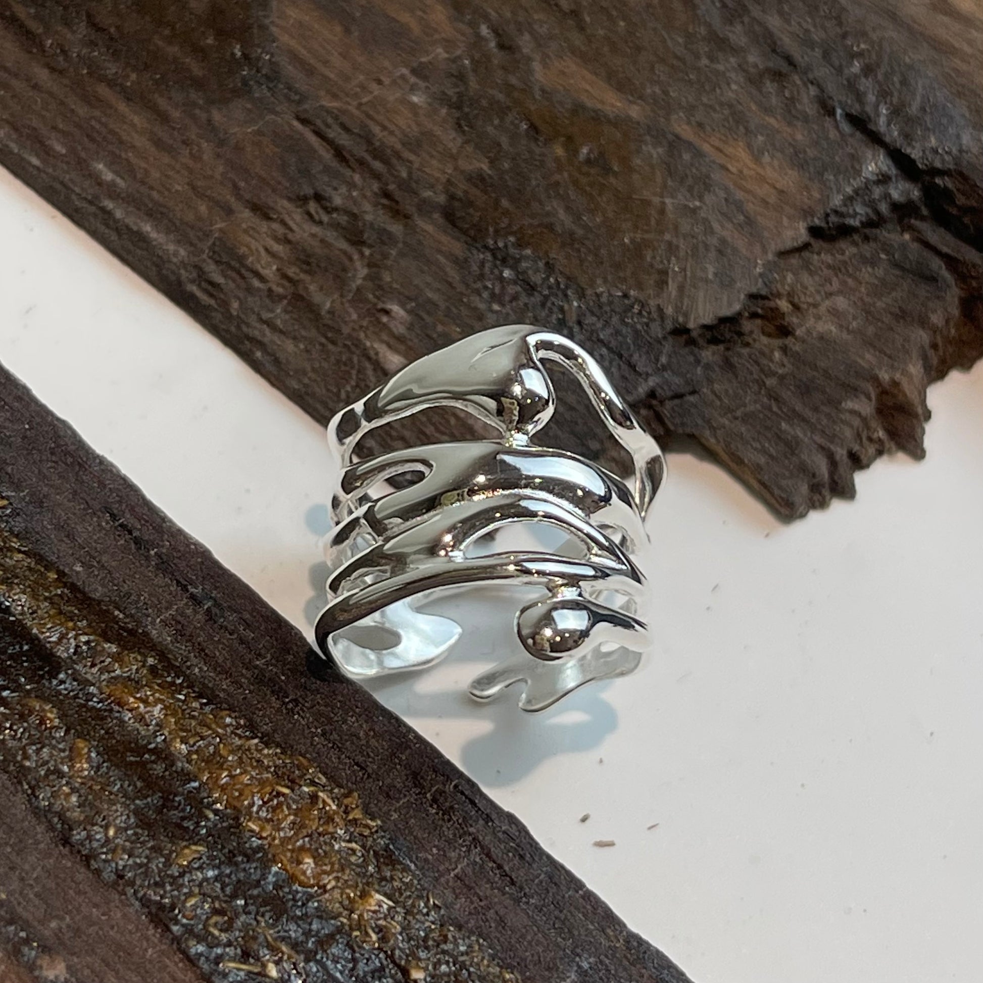 Flowing Liquid Silver Ring — detail view