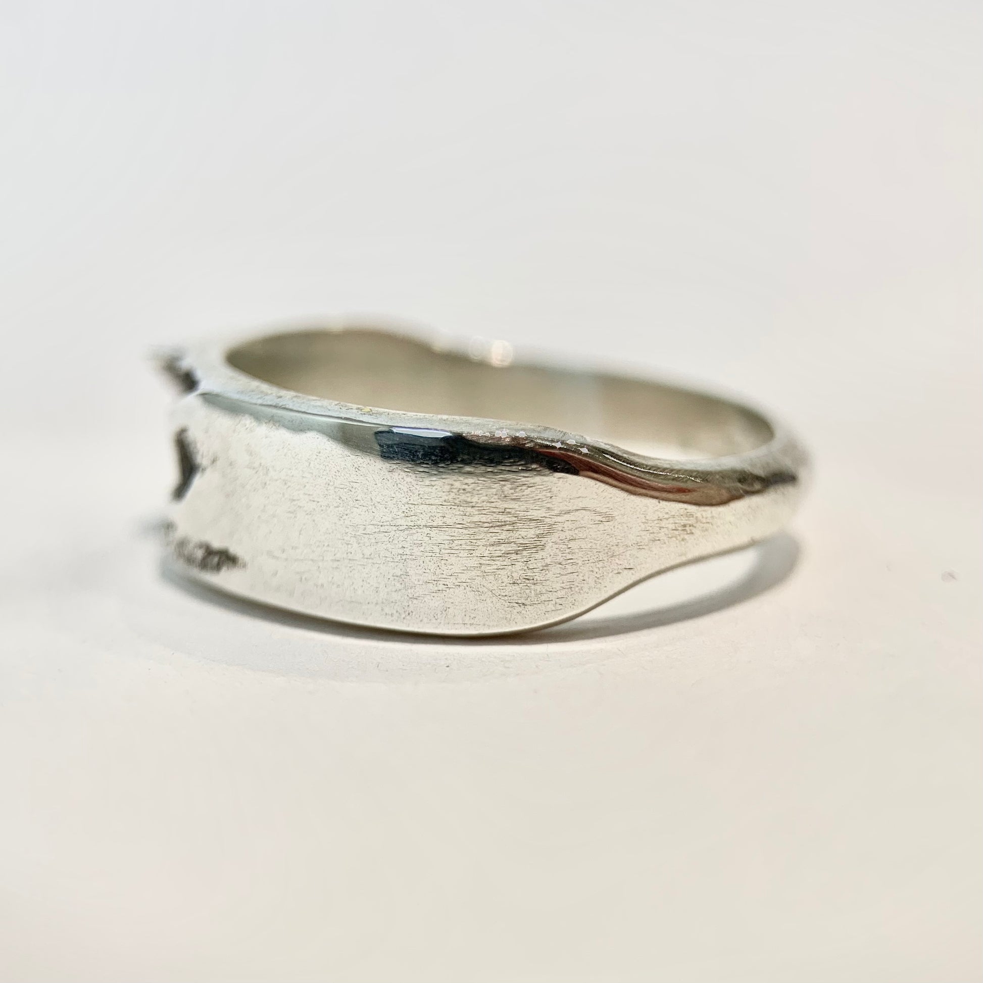 Silver Vein Ring — detail view