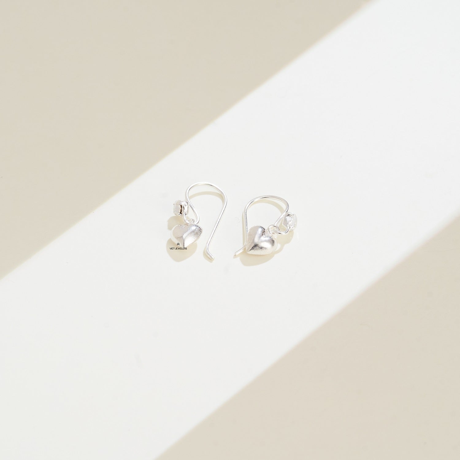 Drop Gem Heart Ear Hook