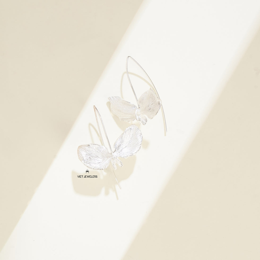 Duet Petal Flower Ear Hook