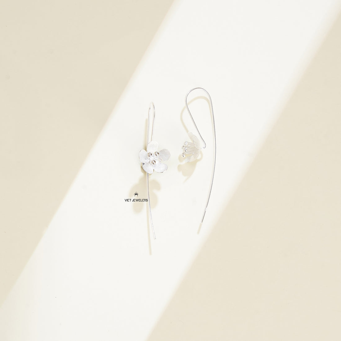 Flower Four Leaf Ear Hook