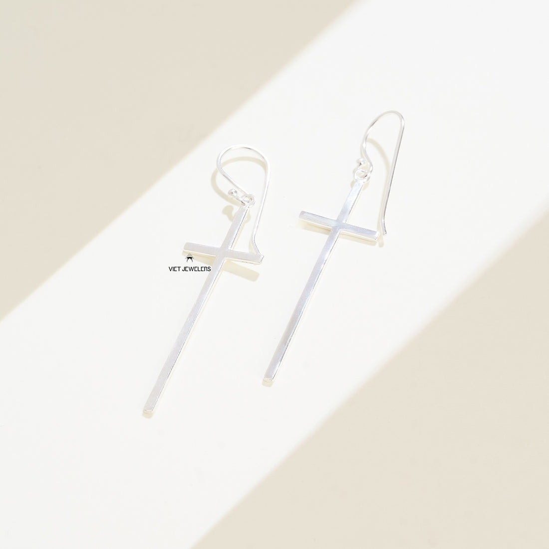 Long Cross Ear Hook
