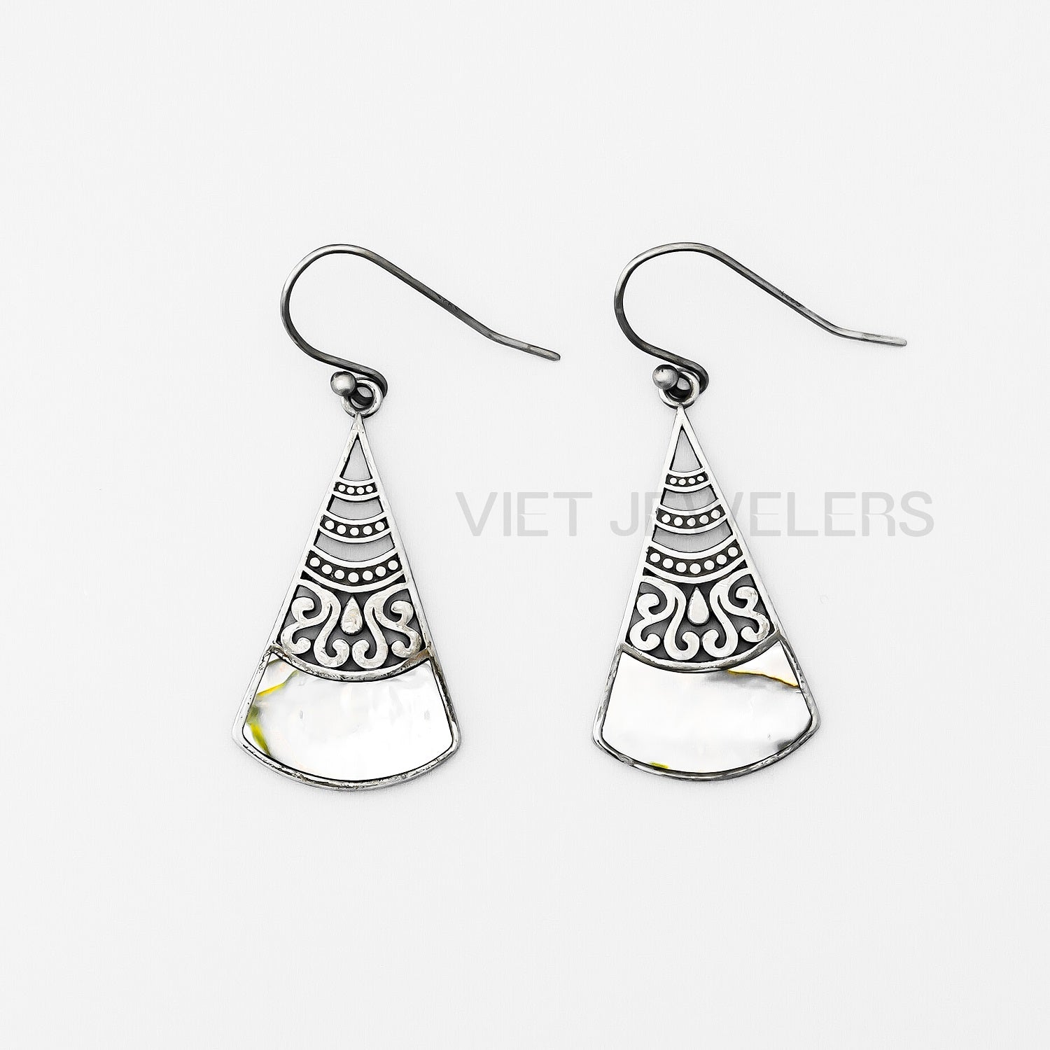 Triangle Shell Ear Hook — Oxidized