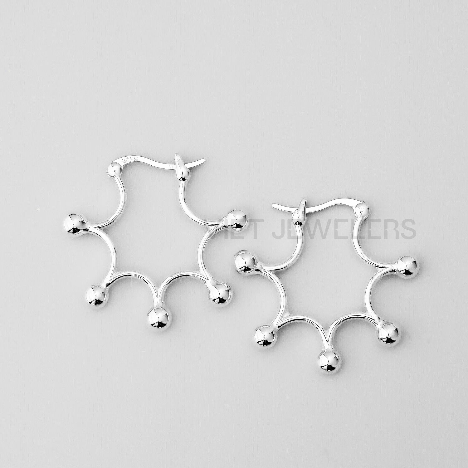 Big Star Ball Ear Hoop
