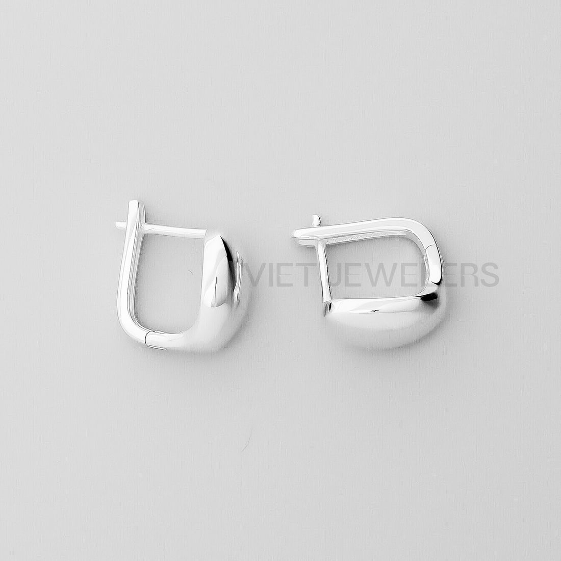 Bubble Oval Ear Hoop