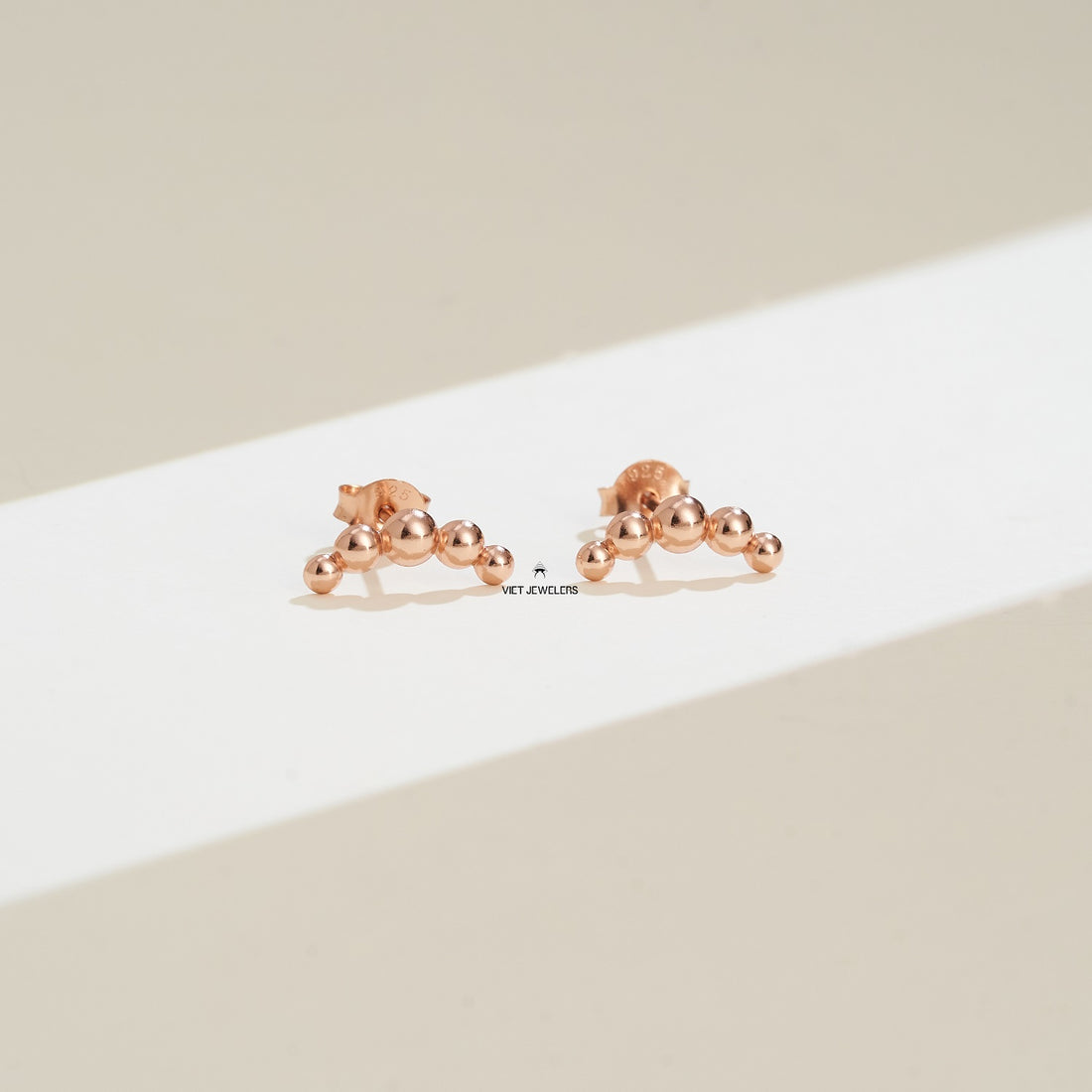 Curve Dot Line Rgp Ear Stud