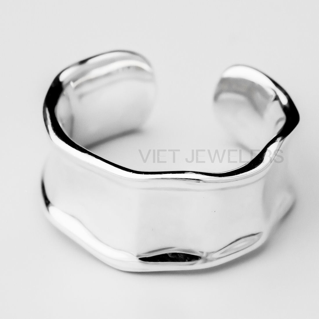 Thick Edge Silver Ring